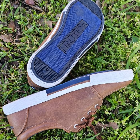 NAUTICA  TALLA 5  COLOR CAFE - Picture 9 of 10